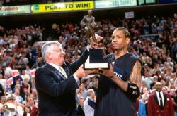 JackeyLove迎来十五赛季高光表现，巴塞罗那球迷沸腾！的简单介绍