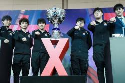  rookie跟scout谁厉害 